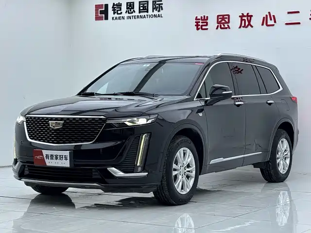 CADILLAC XT6