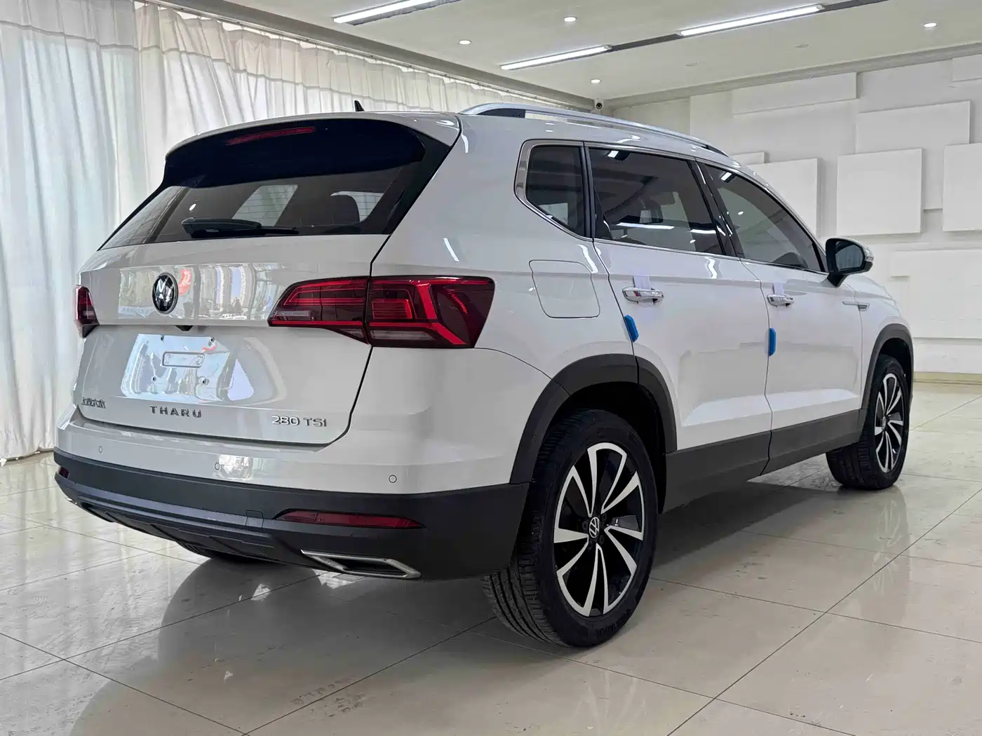 Volkswagen Tharu 2021 280TSI 2WD Luxury Plus фото 6