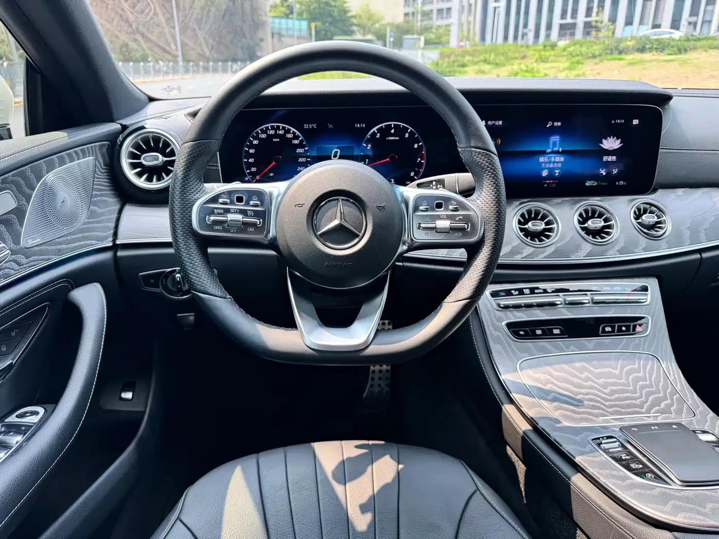 Mercedes-Benz CLS 2021 CLS 300 Luxury фото 8