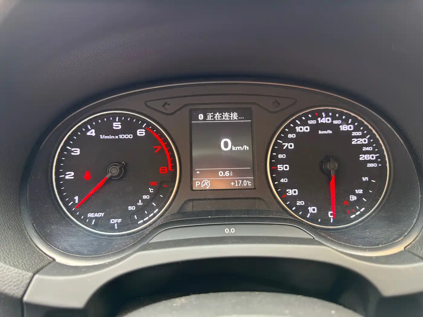 Audi A3 2016 Sportback 35 TFSI Leadership фото 9