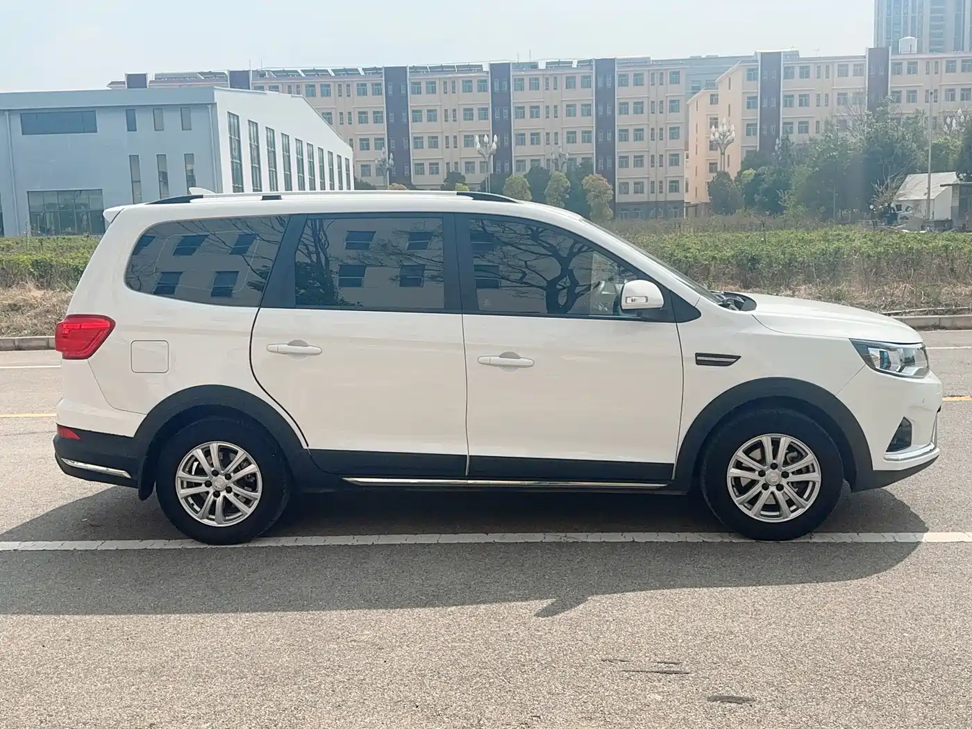 DONGFENG POPULAR SX6