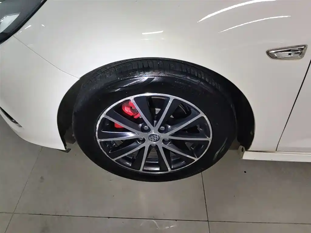 Buick Verano 2016 Hatchback GS 20T DCT Luxury Sport фото 23