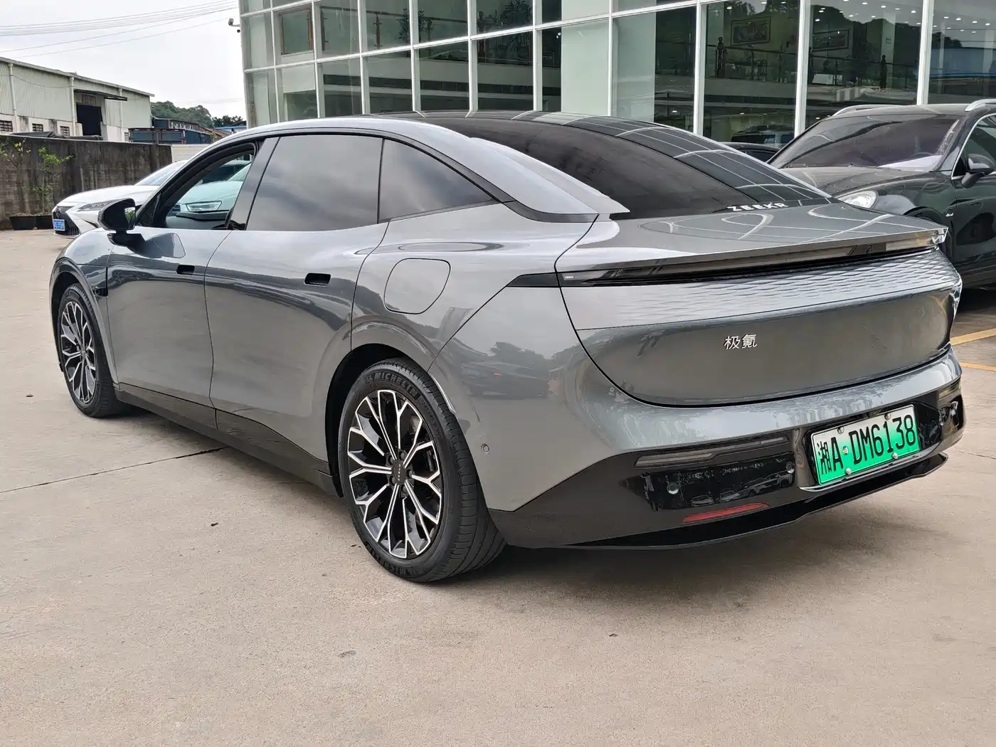 ZEEKR EXTREME KRYPTON 007