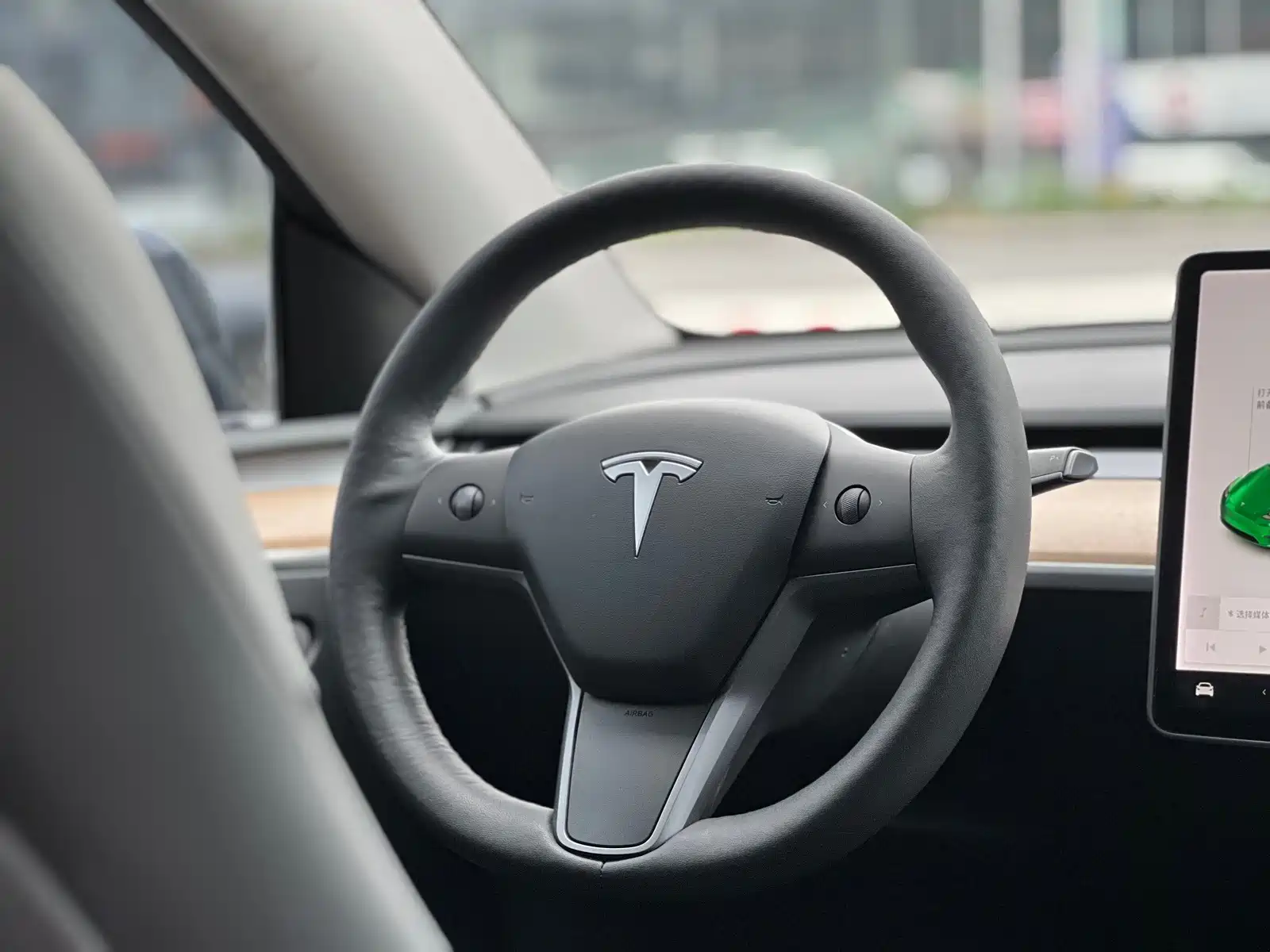 Фото 6 - Tesla Model Y