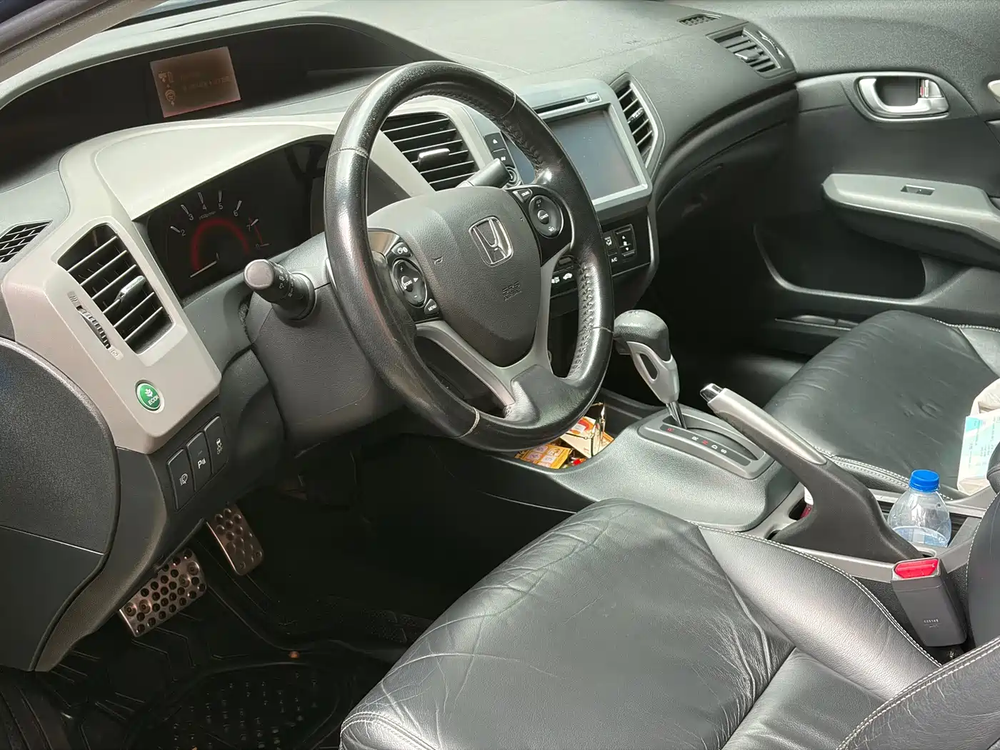 Фото 3 - Honda Civic