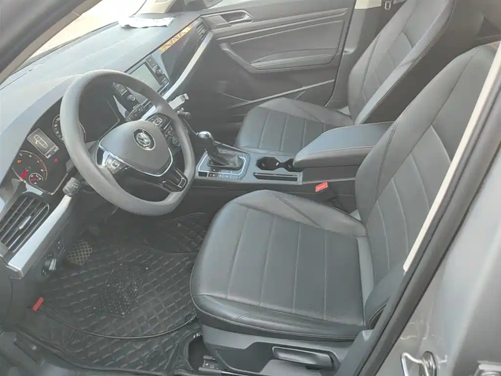 Volkswagen Lavida 2019 1.5L Automatic Comfort Edition China VI фото 15