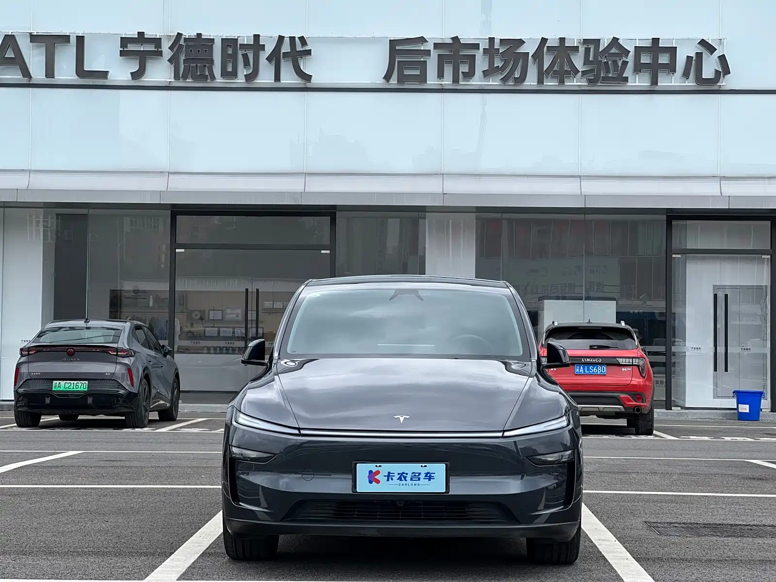 Фото 3 - Tesla Model Y