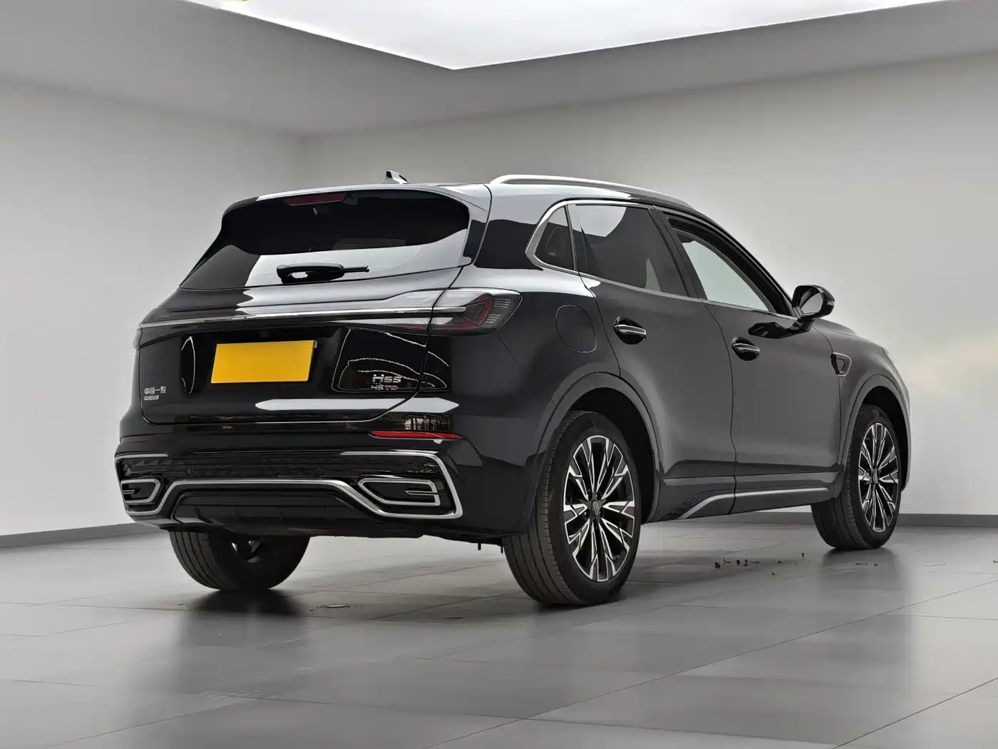 Фото 9 - Hongqi HS5