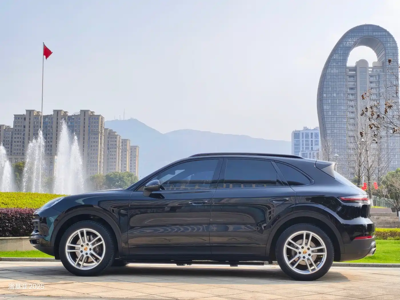 Porsche Cayenne 2018 Cayenne 3.0T фото 3