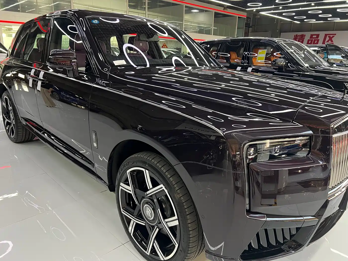 ROLLS-ROYCE CULLINAN