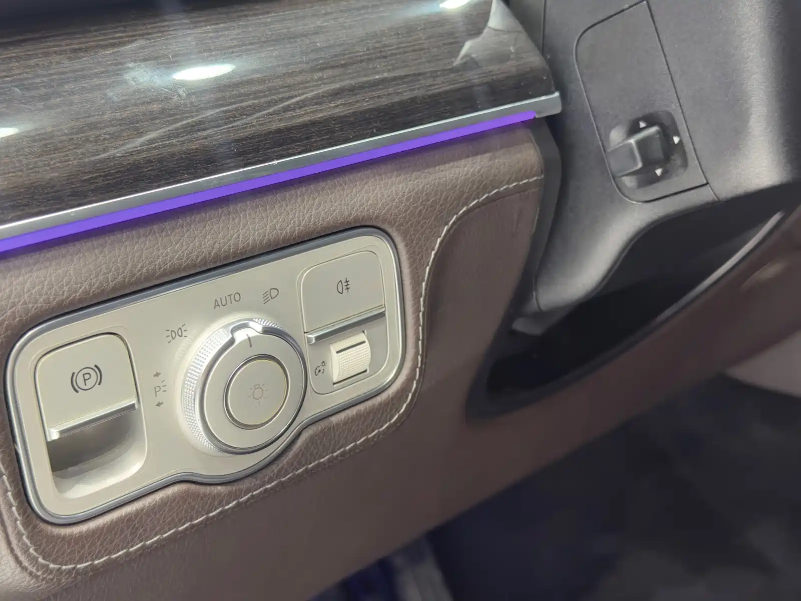 Фото 8 - Mercedes-Benz GLS