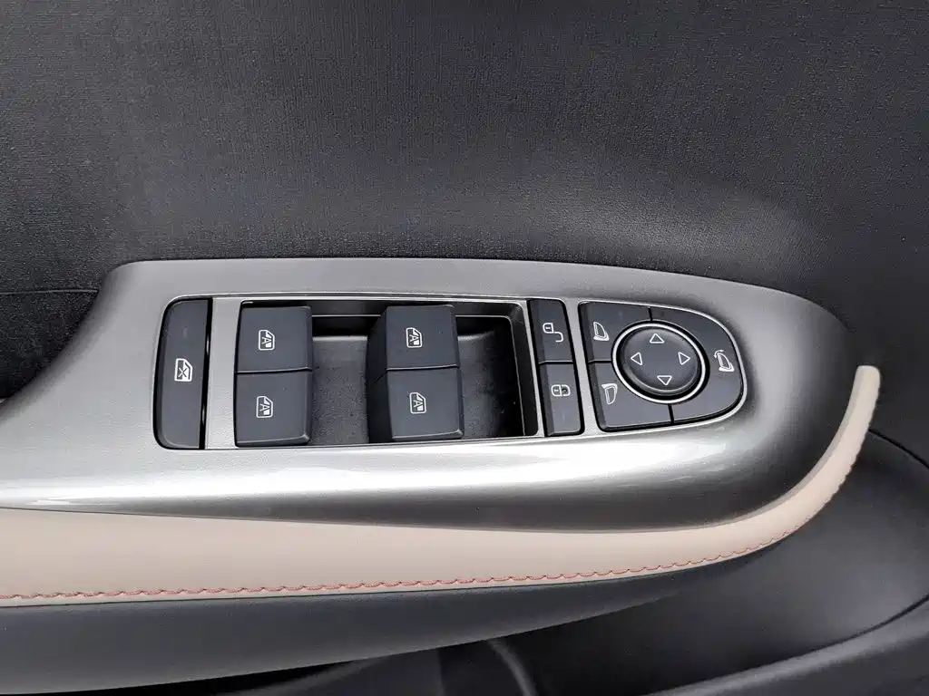 Фото 9 - BYD Dolphin
