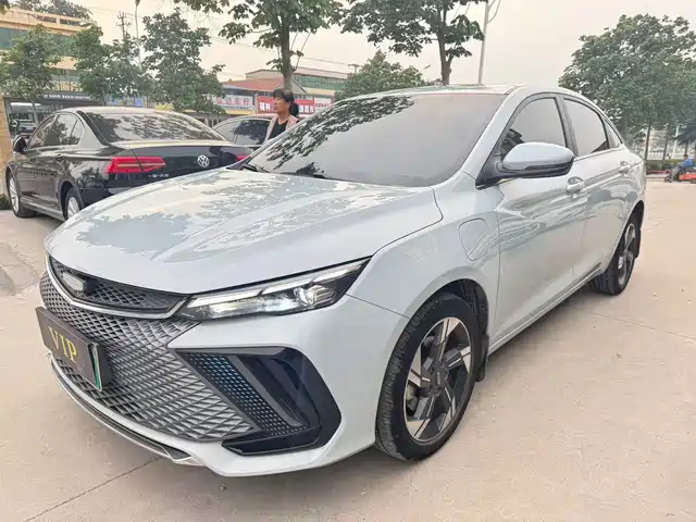  Geely Emgrand L HiP 2022 1.5TD-DHT Pro 100KM Super Rui