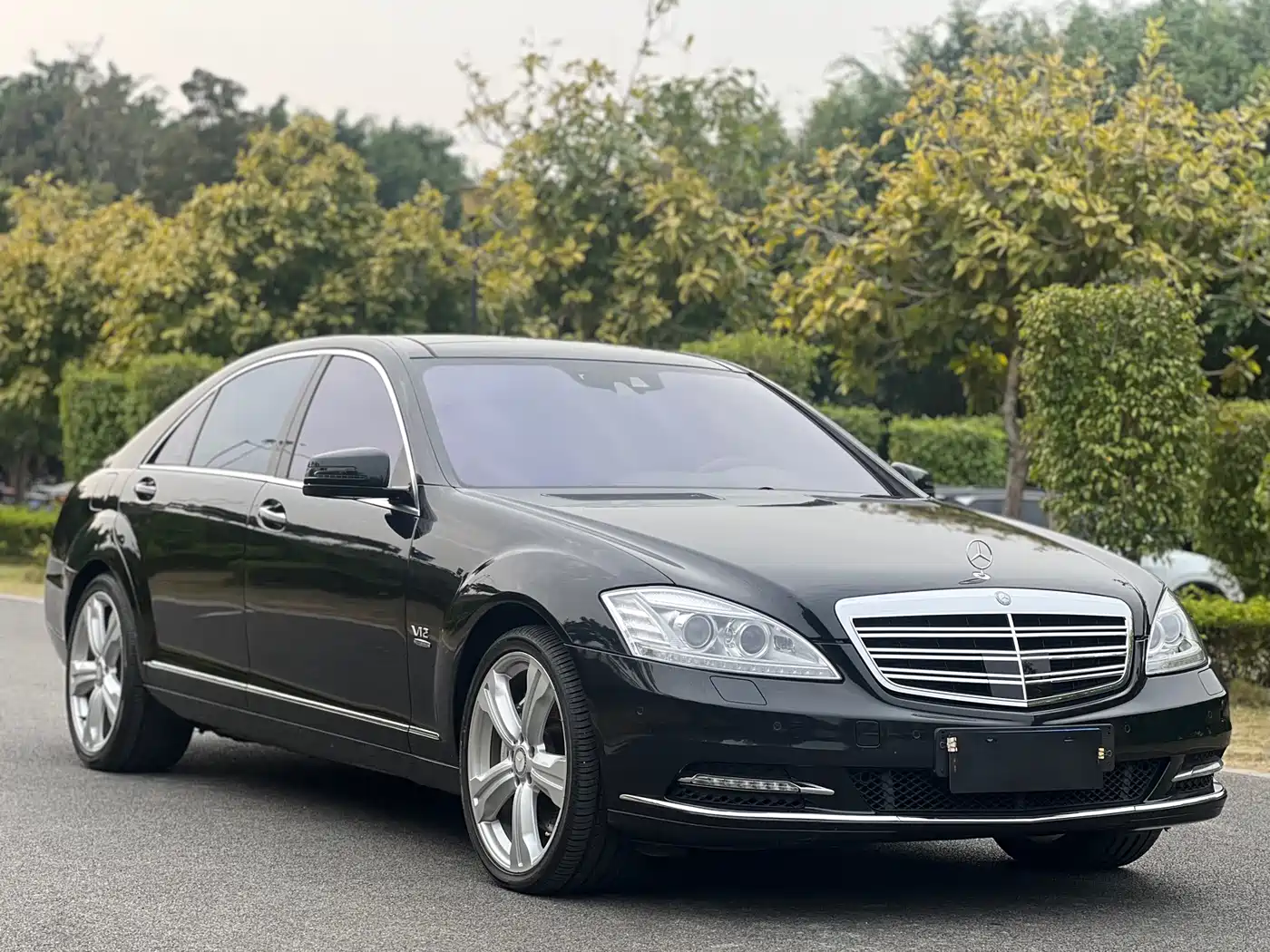 Mercedes-Benz S-Class 2012 S 600 L Grand Edition designo фото 3