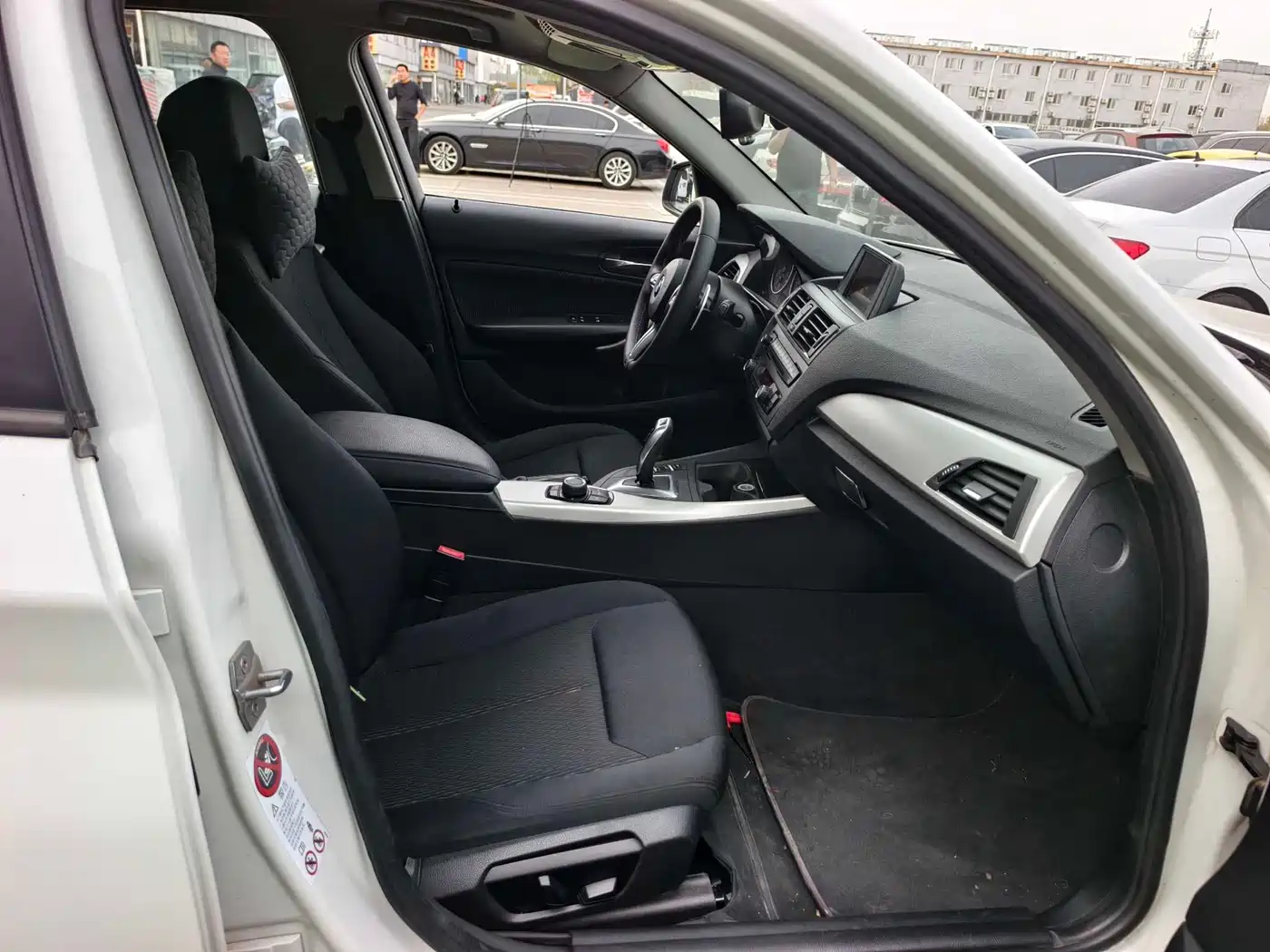 BMW 1 Series (Import) 2013 Facelift 118i Leading Model фото 14