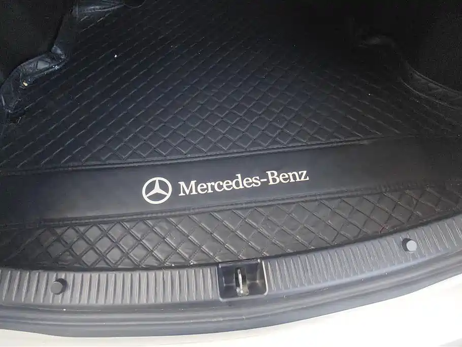 Mercedes-Benz C-Class 2017 Facelift C 200 Sport Edition фото 4