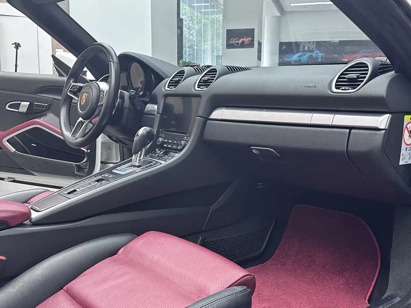 Porsche 718 2018 Boxster 2.0T фото 6