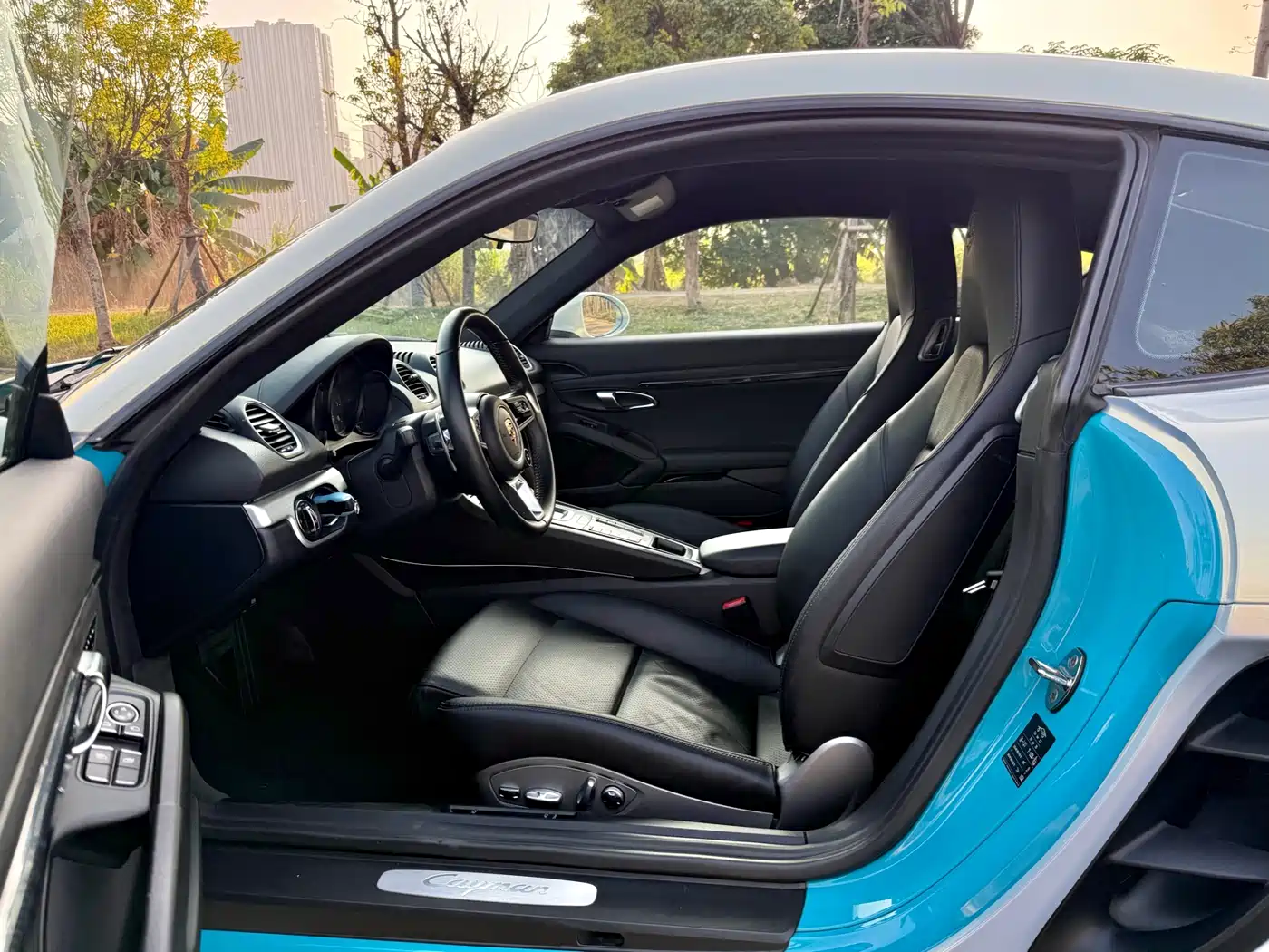 Porsche 718 2016 Cayman 2.0T фото 4