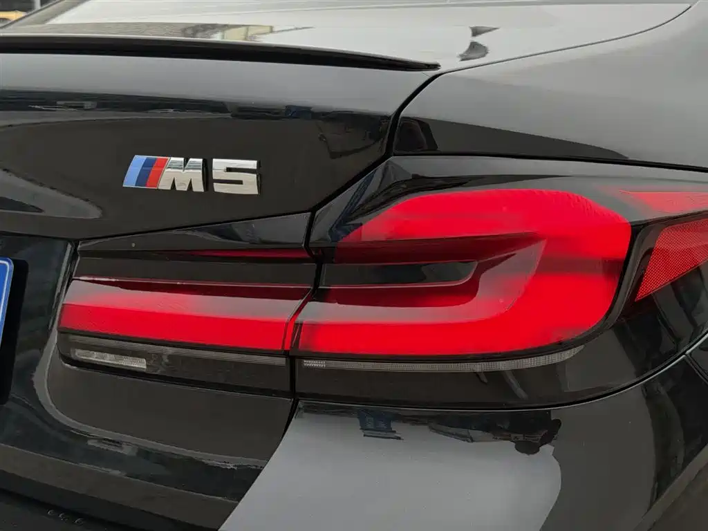 BMW M5 2021 M5 фото 17