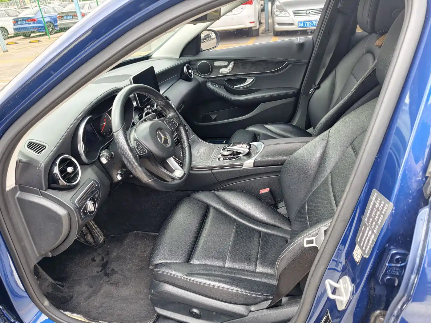 Mercedes-Benz C-Class 2016 C 200 L Sport фото 12
