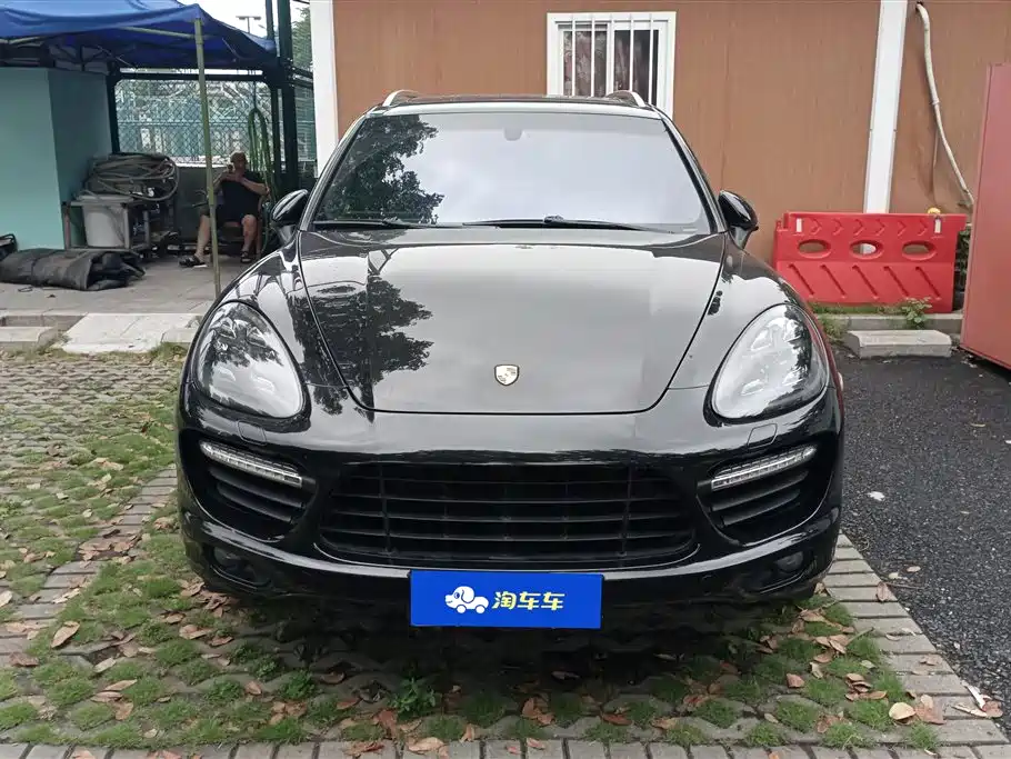 Porsche Cayenne 2011 Cayenne 3.0T фото 2
