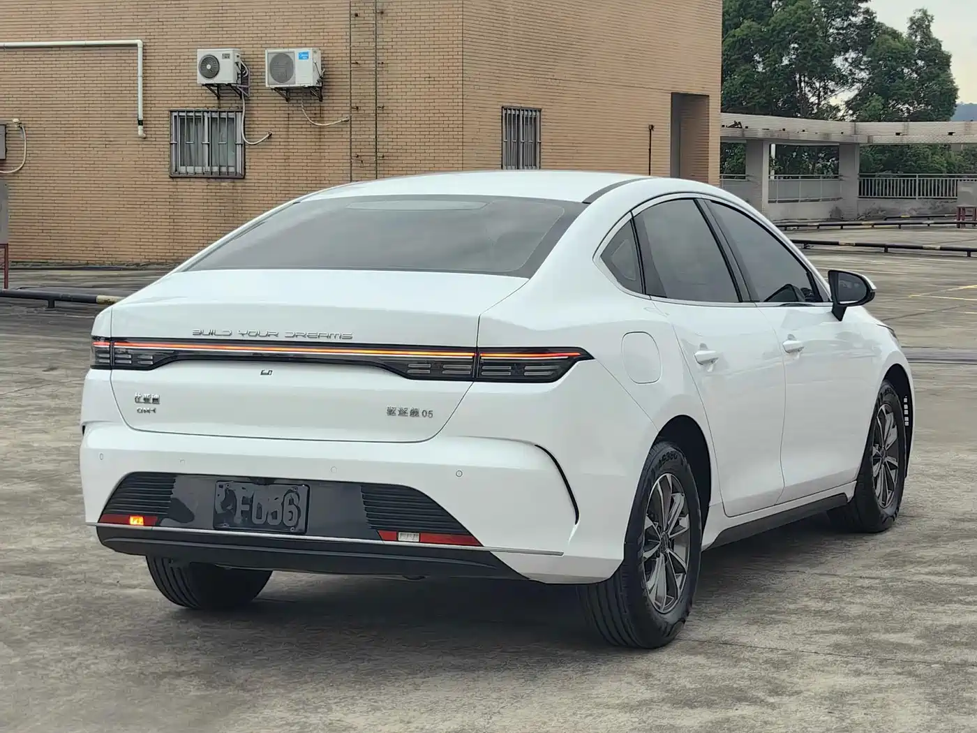 BYD DESTROYER 05