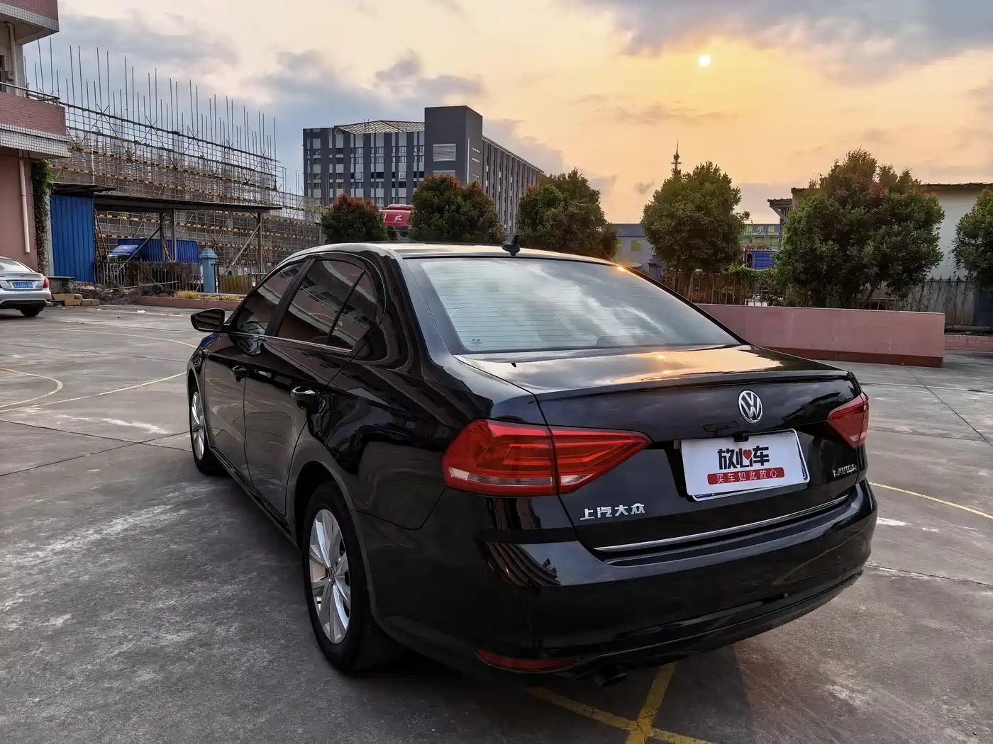 Volkswagen Lavida 2017 1.6L Automatic Comfort Edition фото 7
