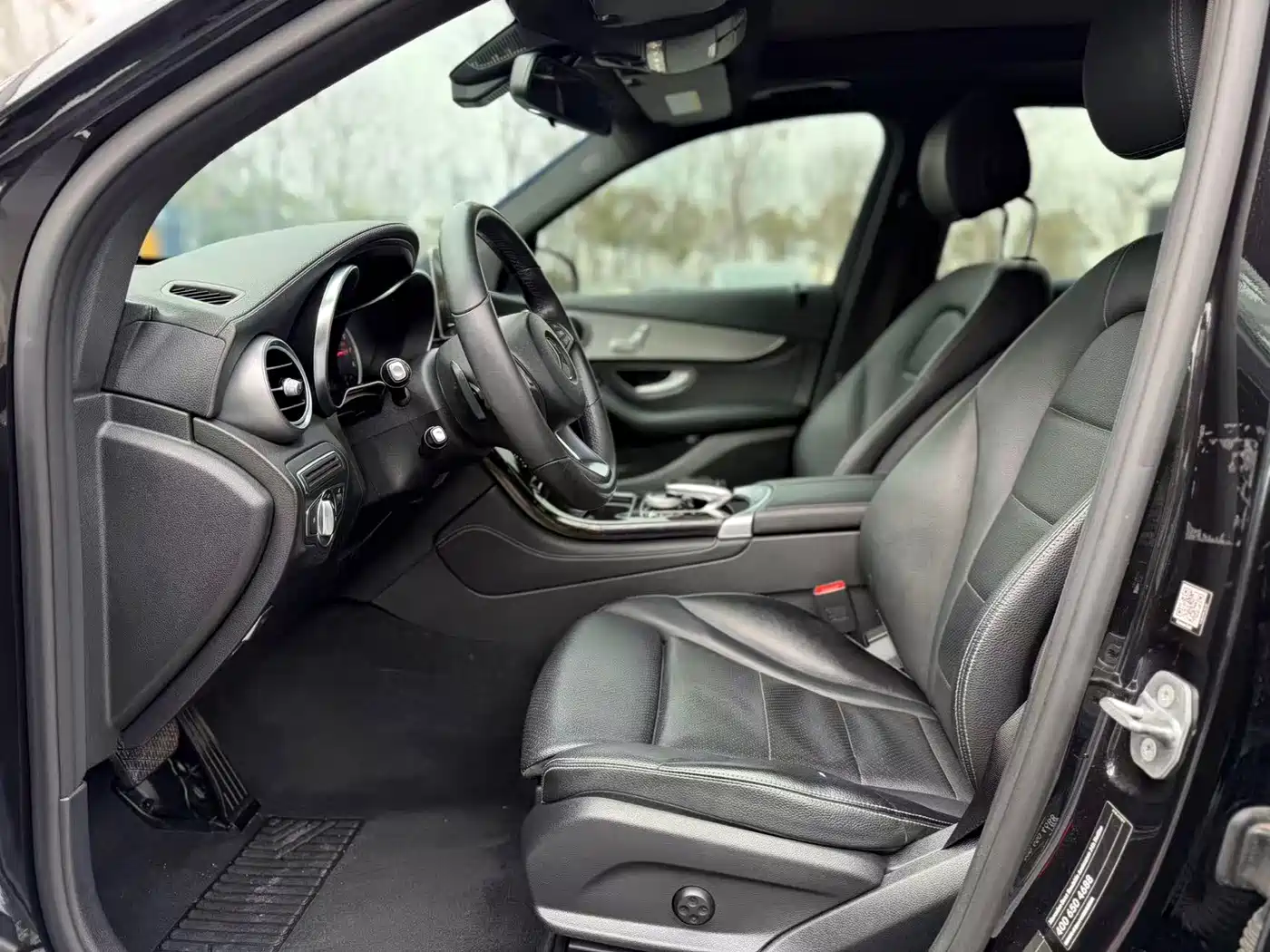 Mercedes-Benz GLC 2017 GLC 200 4MATIC фото 5