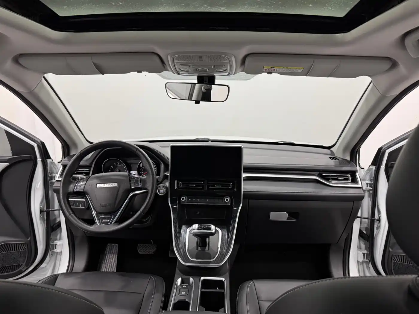 Haval M6 2021 PLUS 1.5T DCT Luxury Smart Connect фото 5