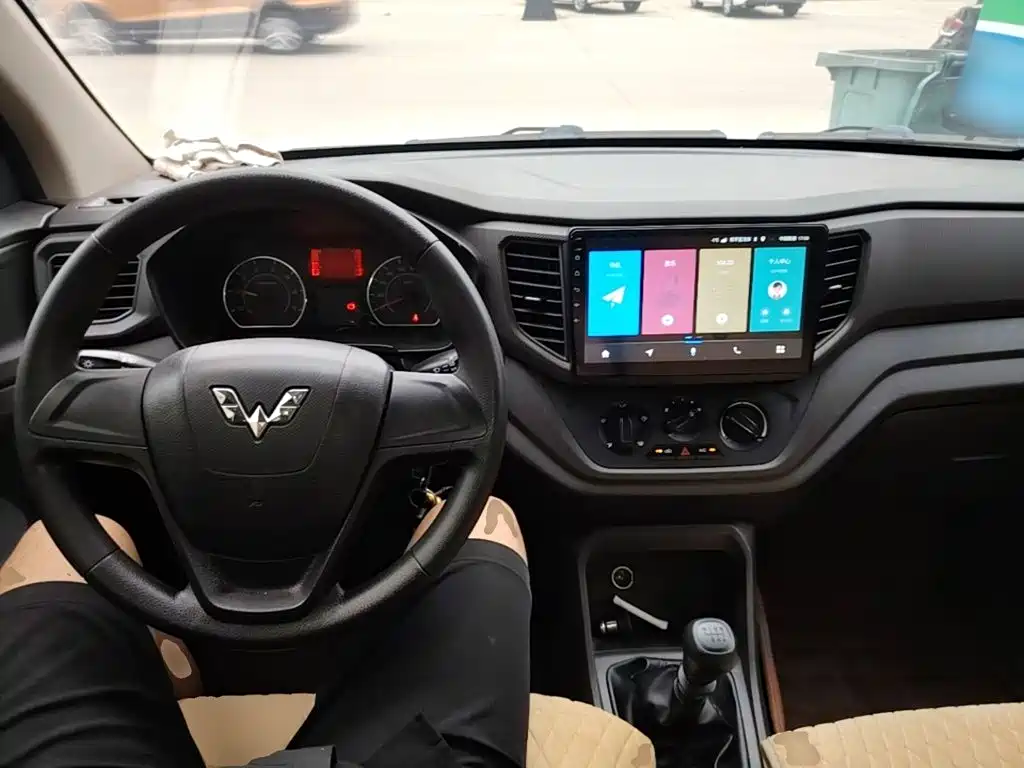 Photo 10 - Wuling Motors Wuling Hongguang V