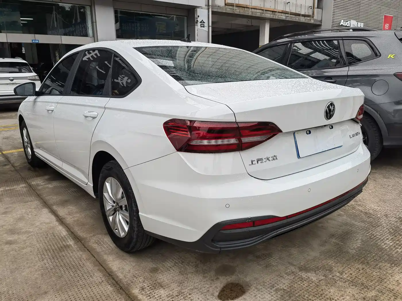Volkswagen Lavida 2024 Model 1.5L Automatic Delight Edition фото 6