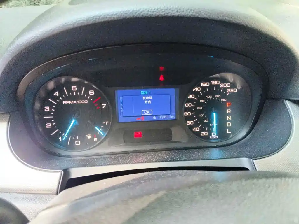 Ford Edge (Import) 2013 2012 2.0T Elite