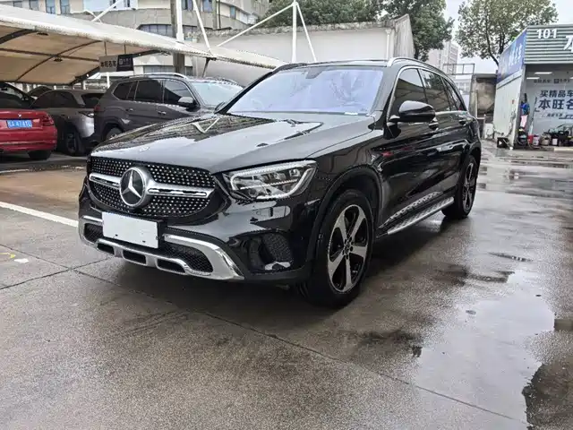Mercedes-Benz GLC 2021