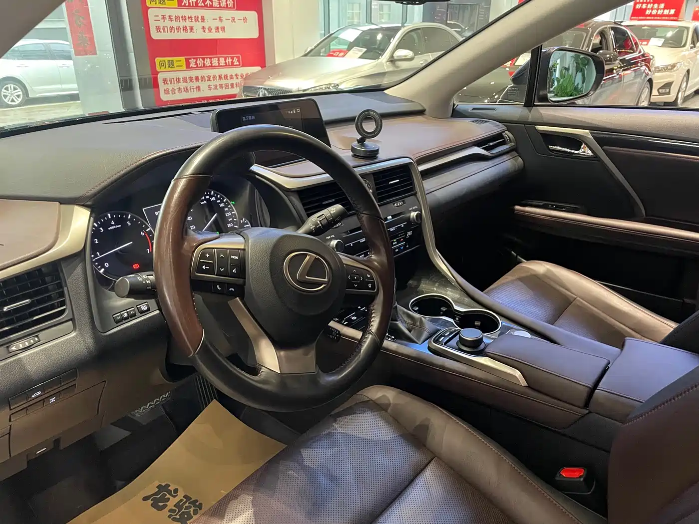 LEXUS RX