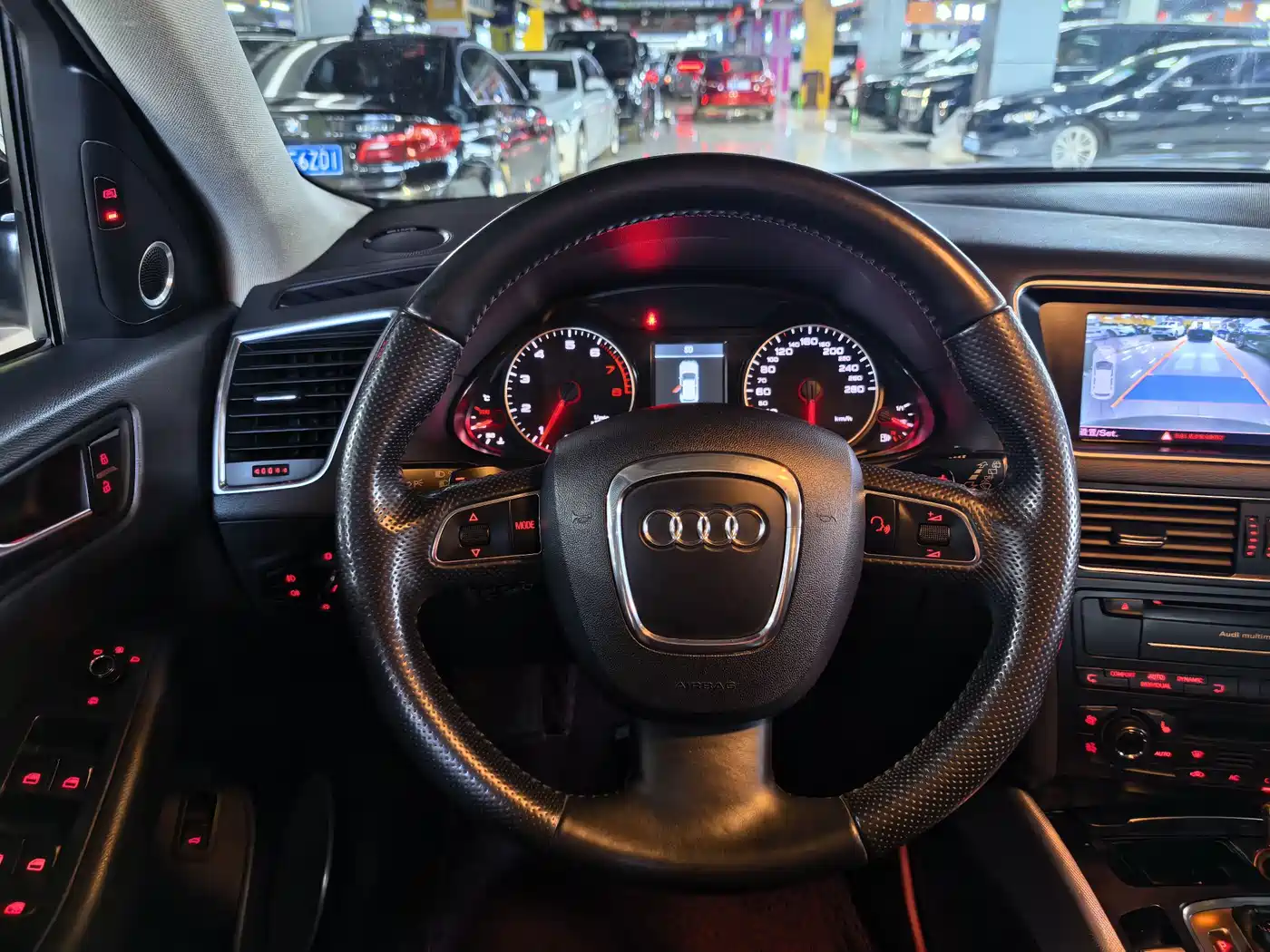 Audi Q5 2012 2.0TFSI Dynamic фото 7