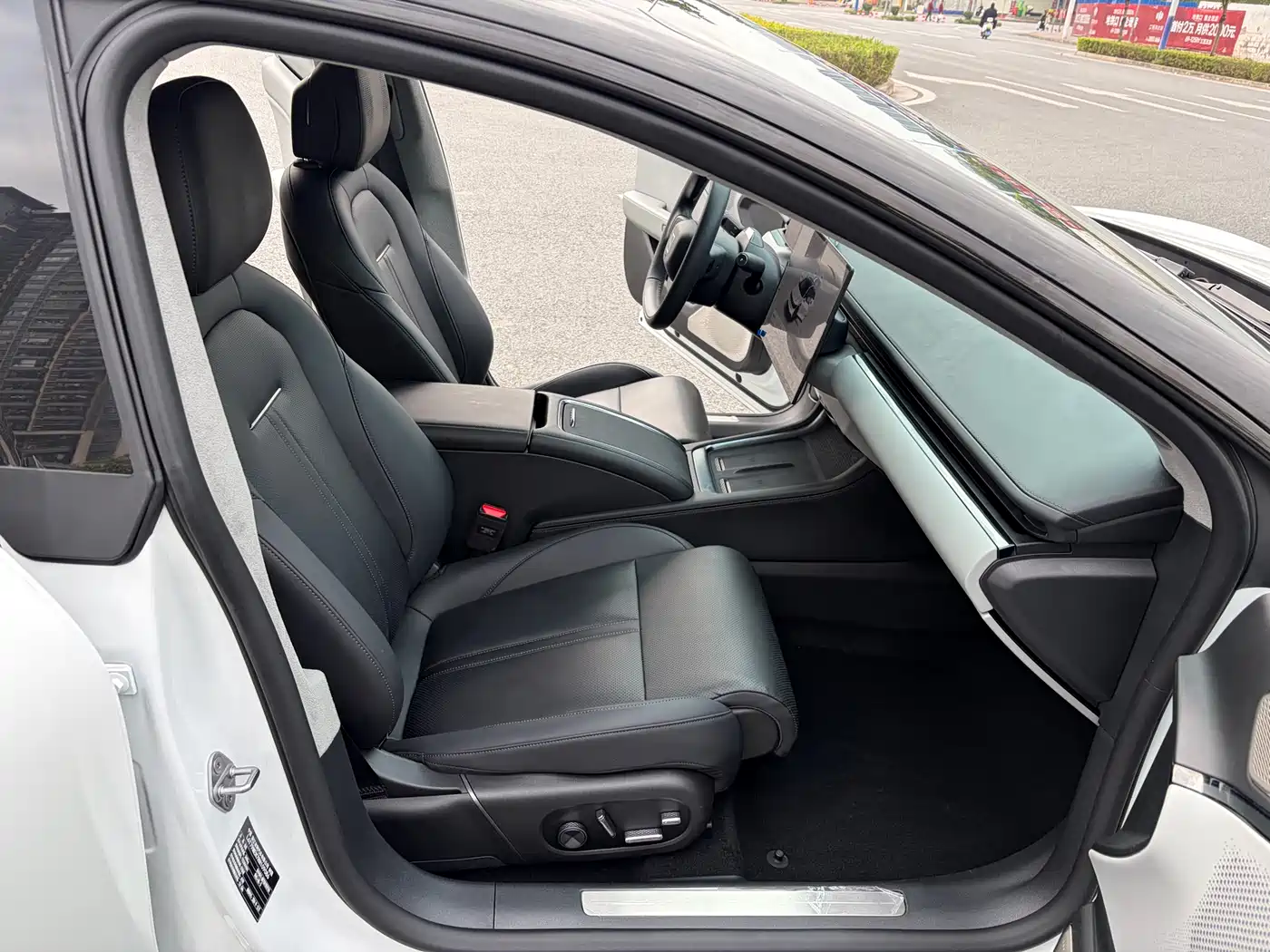 ZEEKR EXTREME KRYPTON 007