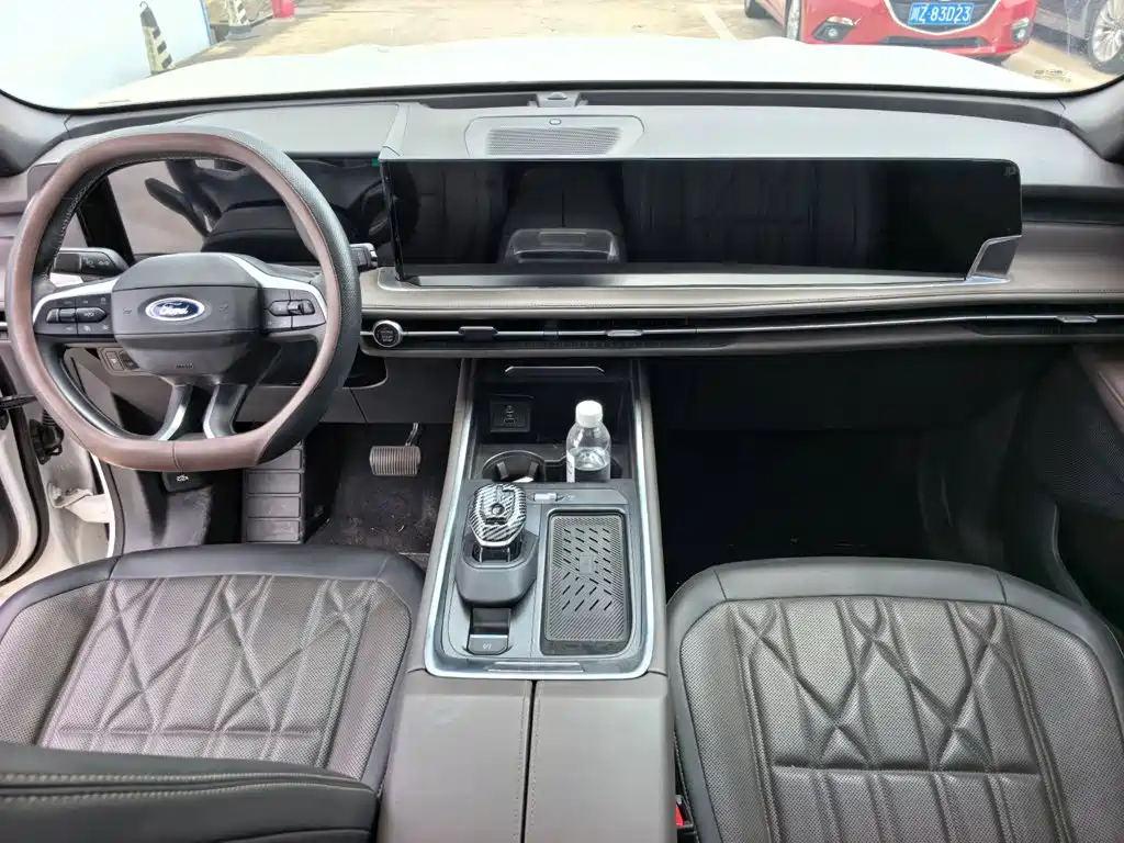 Ford Edge 2025 2026 Edge L 2.0T EcoBoost AWD 7-Seater Premium