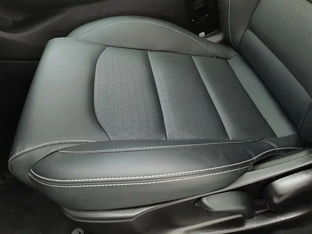 GEELY AUTOMOBILE EMGRAND