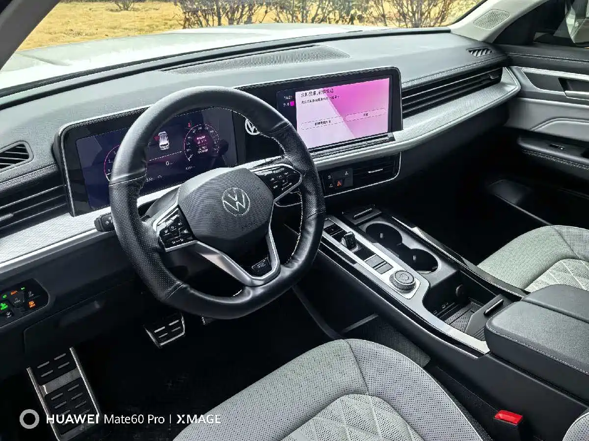 Volkswagen Talagon 2024 380TSI 4WD R-Line Touring фото 13