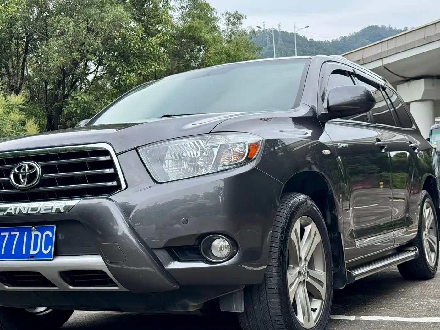 Toyota Highlander 2010 2009 3.5L 4WD 7-seater Luxury Navigation Edition