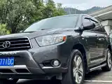Photo 14 - Toyota Highlander