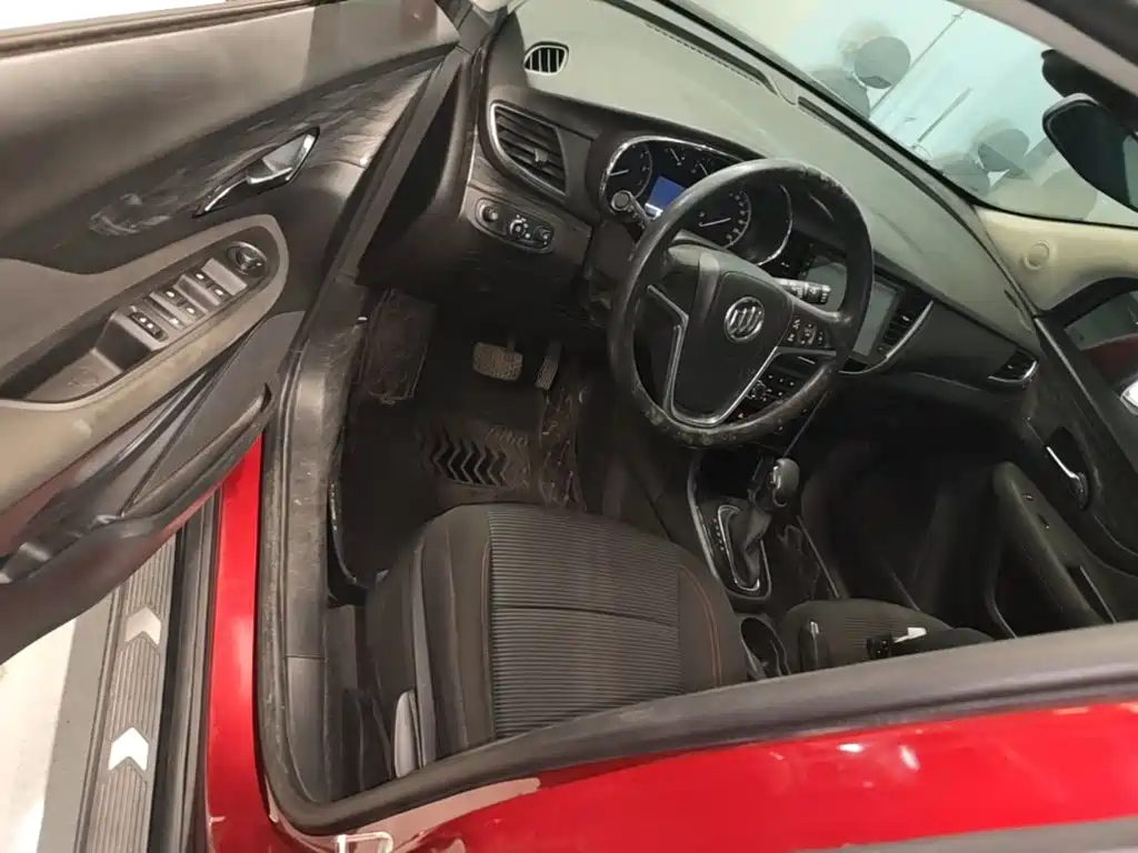 Фото 16 - Buick Encore