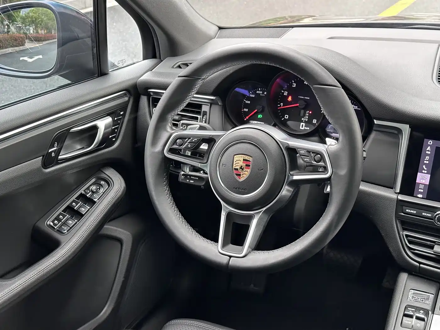 Porsche Macan 2021 Macan 2.0T фото 13
