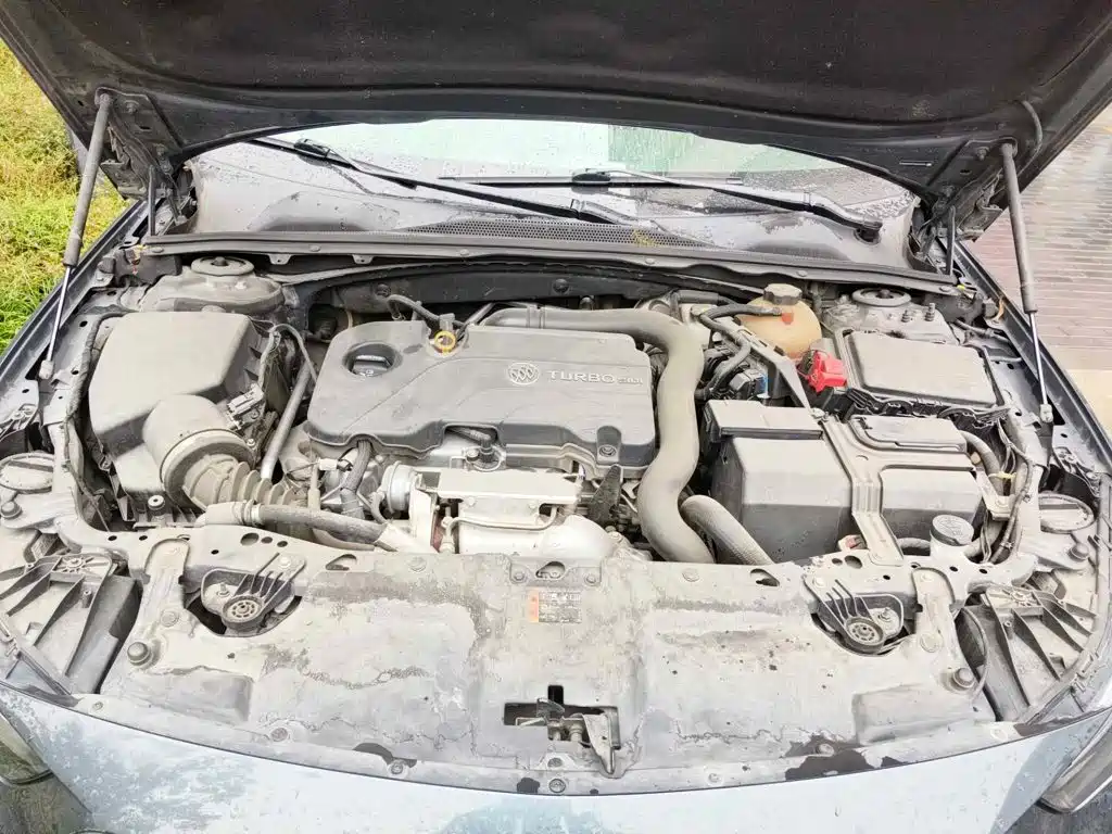 Фото 3 - Buick Regal