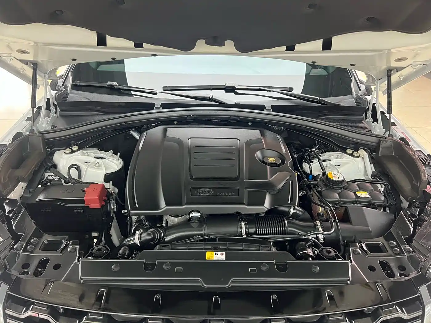 Land Rover Range Rover Velar 2020 P250 R-DYNAMIC S фото 26