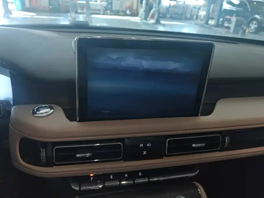 Lincoln Aviator (Import) 2020 2020 3.0T V6 AWD Premium Edition
