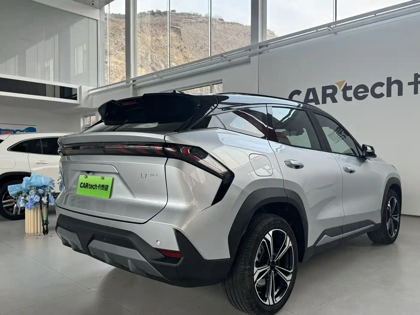 GEELY GALAXY GALAXY L7