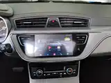 Photo 13 - Geely Emgrand GL