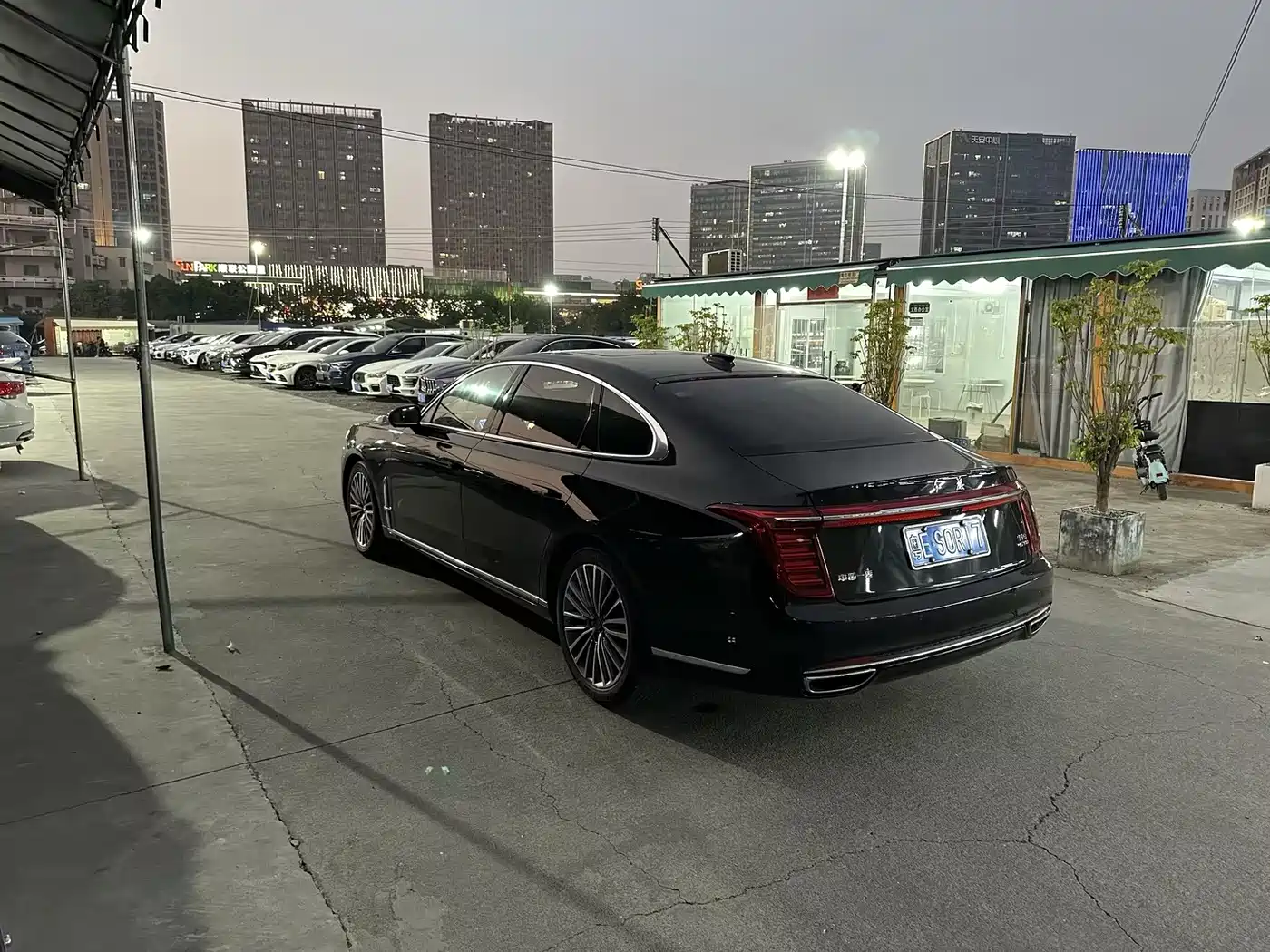 Hongqi HONGQI H9