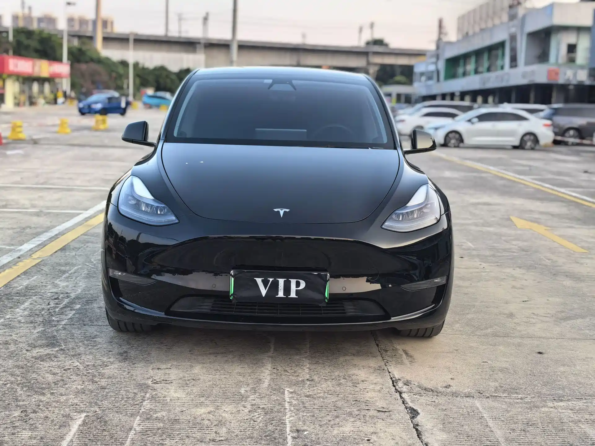 Фото 2 - Tesla Model Y